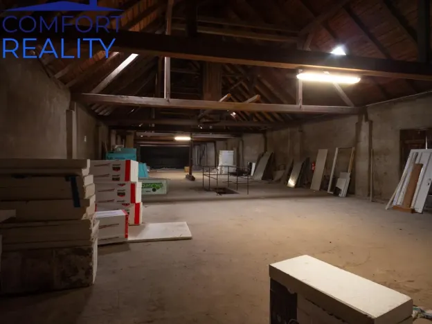 Prodej komerční nemovitosti, Suchdol nad Odrou, Komenského, 1900 m2