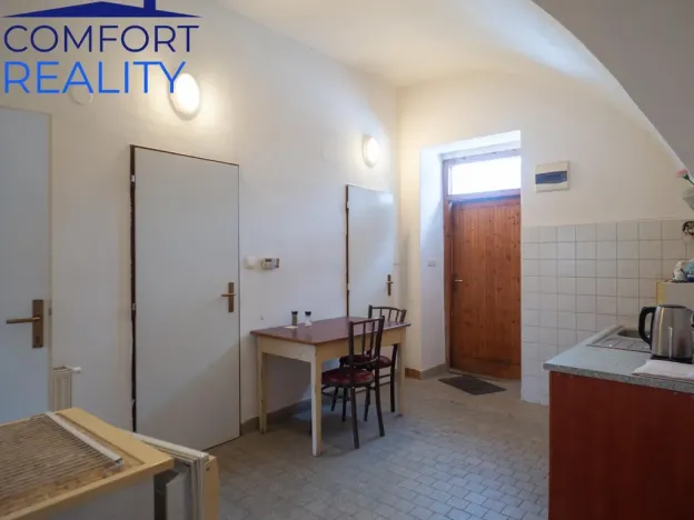 Prodej komerční nemovitosti, Suchdol nad Odrou, Komenského, 1900 m2