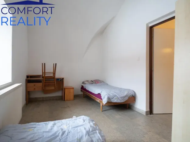 Prodej komerční nemovitosti, Suchdol nad Odrou, Komenského, 1900 m2