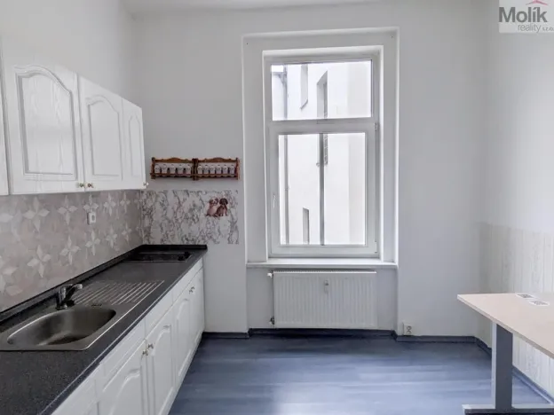 Pronájem bytu 3+1, Teplice, Krupská, 85 m2