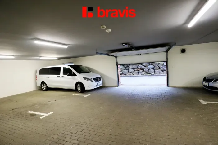 Pronájem garáže, Brno - Starý Lískovec, U Leskavy, 15 m2