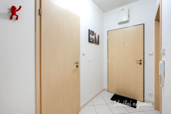 Pronájem bytu 2+kk, Praha - Dolní Měcholupy, Kardausova, 48 m2