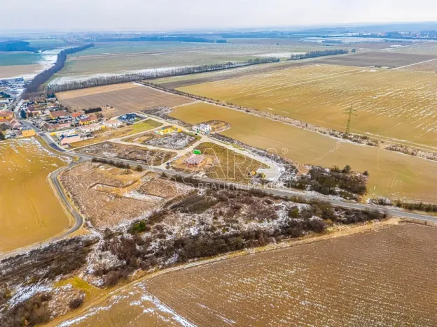 Prodej pozemku, Dolany, 5225 m2