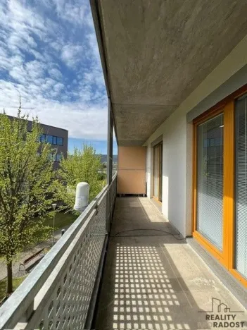 Pronájem bytu 2+kk, Brno, Sochorova, 60 m2