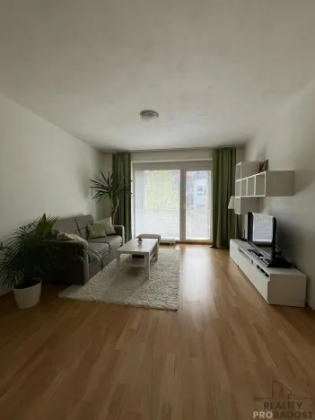 Pronájem bytu 2+kk, Brno, Sochorova, 60 m2