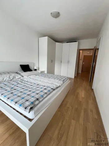 Pronájem bytu 2+kk, Brno, Sochorova, 60 m2