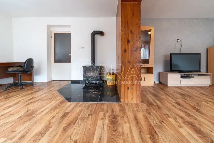 Pronájem rodinného domu, Chrtníky, 75 m2