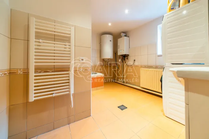 Pronájem rodinného domu, Chrtníky, 75 m2