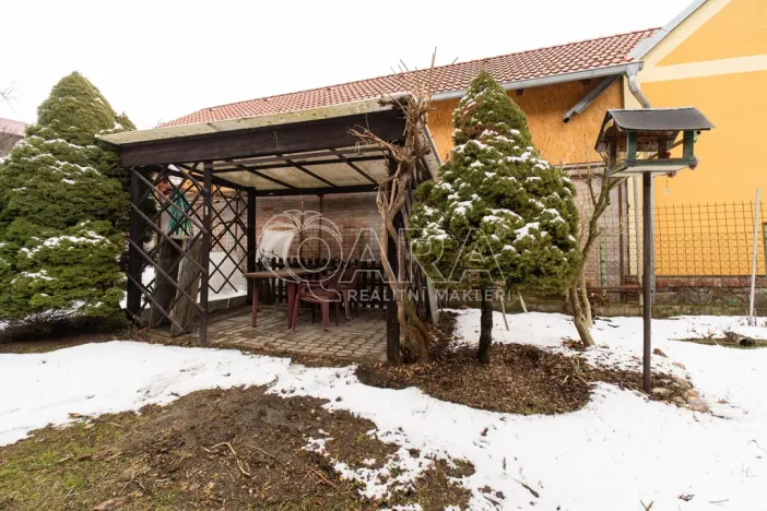 Pronájem rodinného domu, Chrtníky, 75 m2