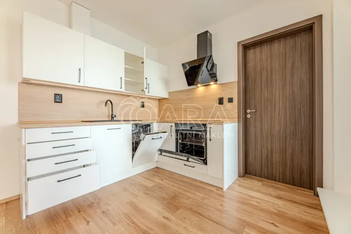 Pronájem bytu 2+kk, Praha - Stodůlky, Ferrariho, 61 m2