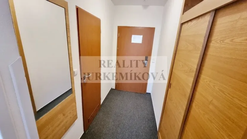 Prodej bytu 1+kk, Frymburk, 30 m2