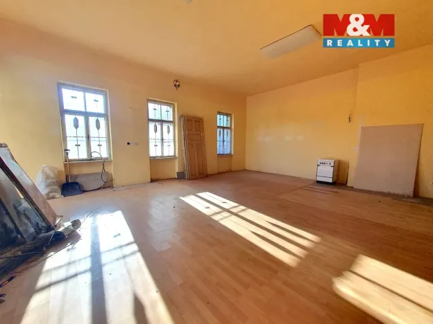 Prodej rodinného domu, Ostrovačice, náměstí Viléma Mrštíka, 282 m2