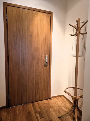 Pronájem bytu 1+kk, Praha - Vinohrady, Korunní, 42 m2