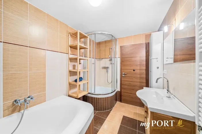 Pronájem bytu 3+kk, Plzeň, V Hájku, 88 m2