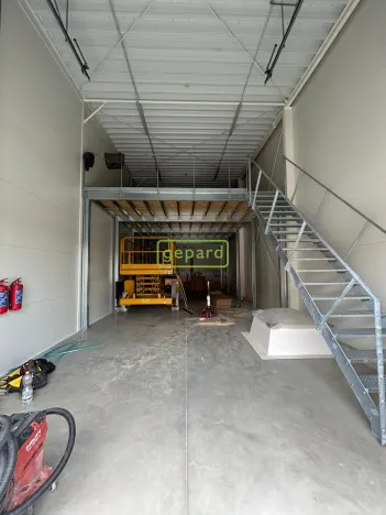 Pronájem obchodního prostoru, Klínec, 94 m2