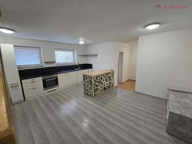 Prodej rodinného domu, Domaželice, 60 m2