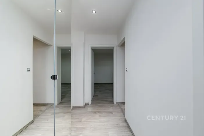 Prodej bytu 3+1, Plzeň, Částkova, 76 m2