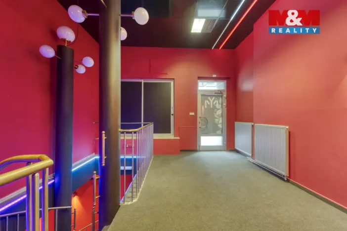 Pronájem obchodního prostoru, Plzeň - Východní Předměstí, Americká, 208 m2