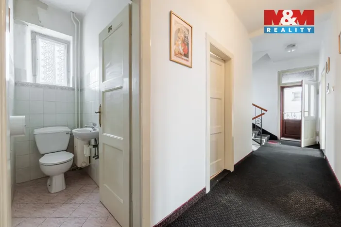 Prodej ubytování, Bečov nad Teplou, Nádražní, 298 m2