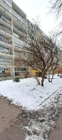 Pronájem bytu 3+1, Praha - Prosek, Veltruská, 60 m2