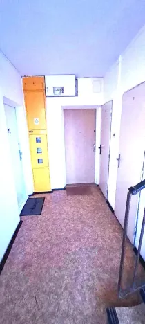 Pronájem bytu 3+1, Praha - Prosek, Veltruská, 60 m2