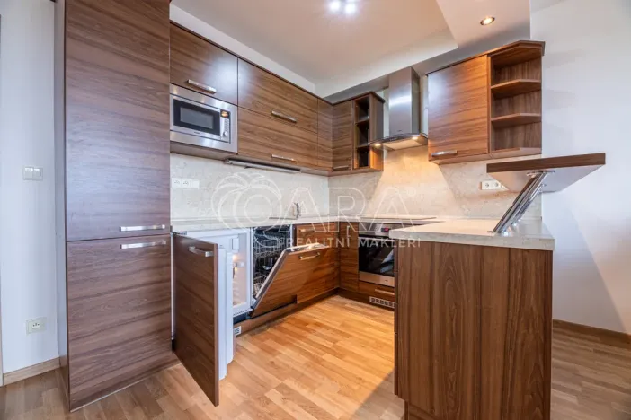 Pronájem bytu 2+kk, Praha - Zličín, Tvrdonická, 58 m2