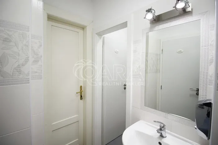 Pronájem kanceláře, Praha - Nové Město, Vodičkova, 143 m2