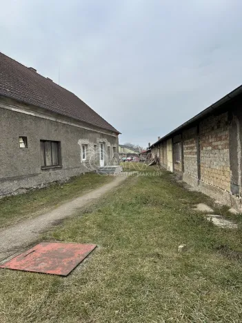 Pronájem komerčního pozemku, Červený Újezd, Hájecká, 750 m2