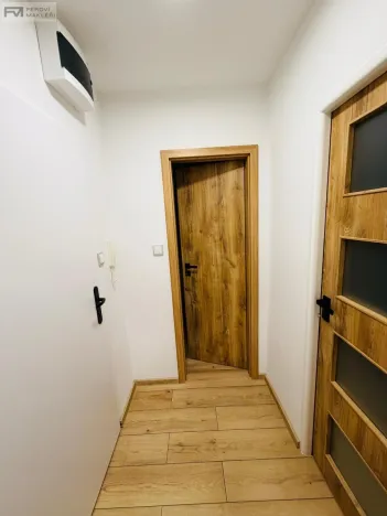 Pronájem bytu 1+1, Frýdek-Místek, Ostravská, 26 m2