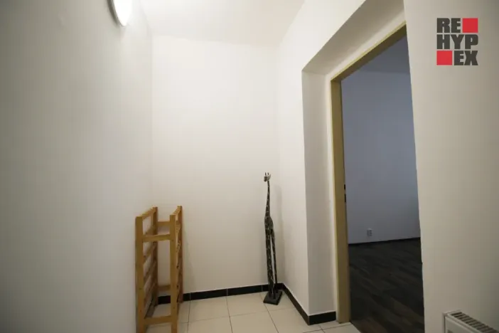 Prodej bytu 2+1, Liberec - Liberec XXXIII-Machnín, Rynoltická, 87 m2