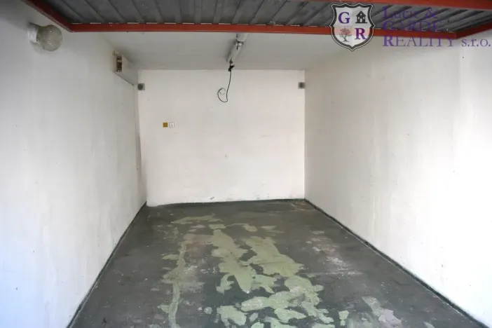 Pronájem garáže, Tábor - Klokoty, 18 m2