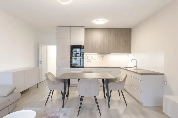 Pronájem bytu 2+kk, Olomouc, Věry Pánkové, 61 m2