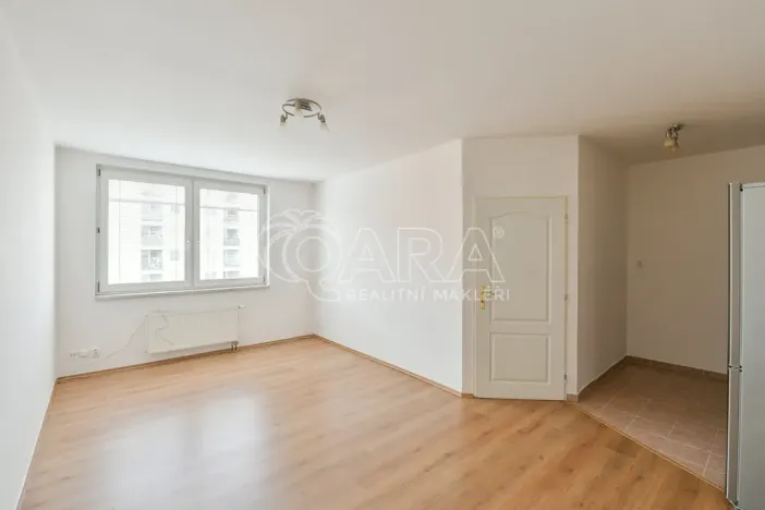 Pronájem bytu 2+kk, Praha - Troja, Hnězdenská, 47 m2