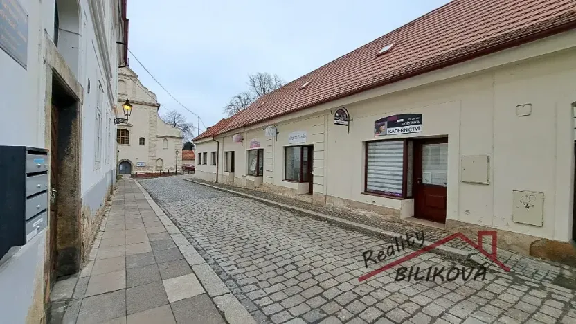 Pronájem obchodního prostoru, Brandýs nad Labem-Stará Boleslav, F. X. Procházky, 28 m2