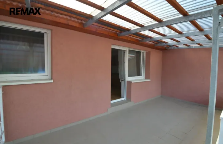 Pronájem bytu 2+kk, Olomouc, Čelakovského, 42 m2