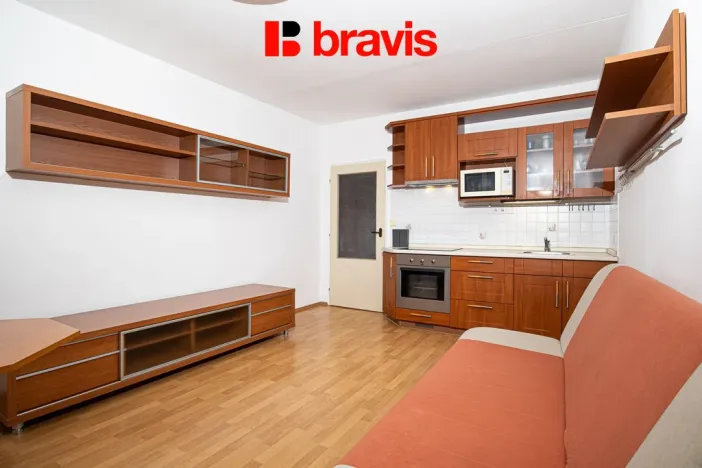 Pronájem bytu 2+kk, Brno - Židenice, Bzenecká, 44 m2