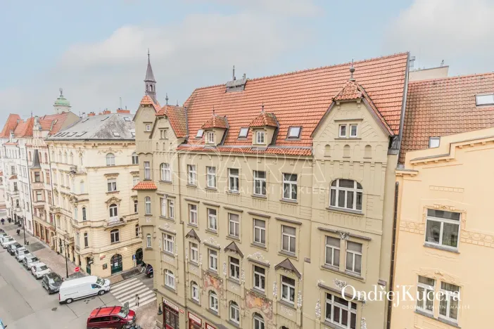 Pronájem bytu 2+kk, Praha - Staré Město, Kaprova, 62 m2