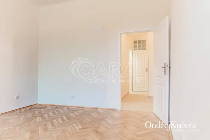 Pronájem bytu 2+kk, Praha - Staré Město, Kaprova, 62 m2