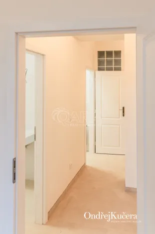 Pronájem bytu 2+kk, Praha - Staré Město, Kaprova, 62 m2