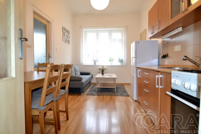 Pronájem bytu 2+kk, Praha - Libeň, U libeňského pivovaru, 40 m2