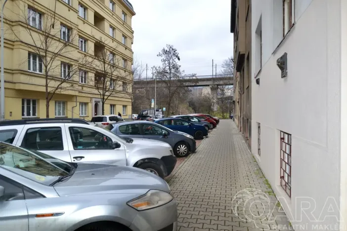 Pronájem bytu 2+kk, Praha - Libeň, U libeňského pivovaru, 40 m2