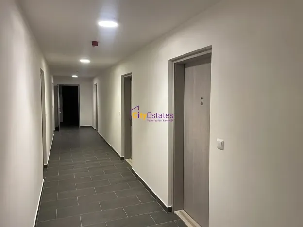 Pronájem bytu 1+kk, Praha - Hloubětín, Poděbradská, 30 m2