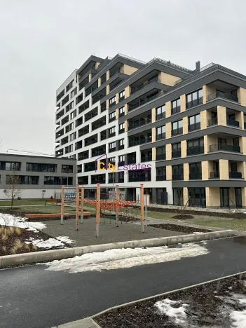 Pronájem bytu 1+kk, Praha - Hloubětín, Poděbradská, 30 m2