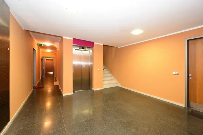 Pronájem bytu 2+kk, Praha - Karlín, Rohanské nábřeží, 77 m2