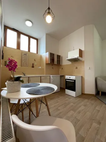 Prodej bytu 2+kk, Jablonec nad Nisou, Jungmannova, 32 m2