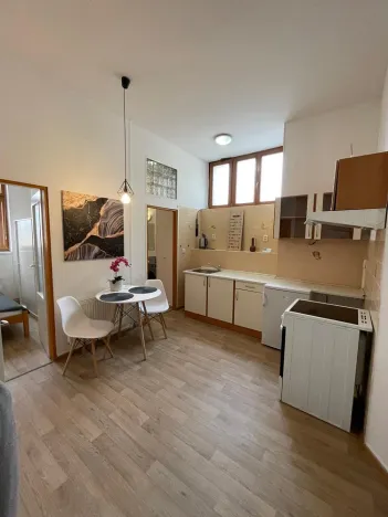 Prodej bytu 2+kk, Jablonec nad Nisou, Jungmannova, 32 m2