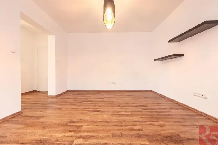 Pronájem bytu 4+1, Praha - Žižkov, Na Jarově, 122 m2