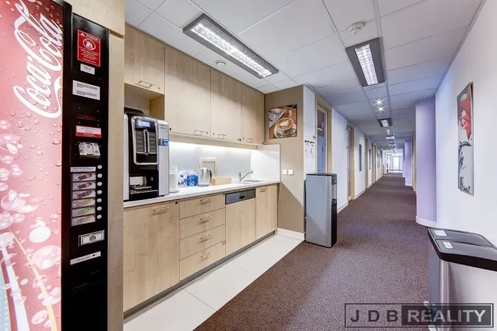 Pronájem kanceláře, Praha - Smíchov, Nádražní, 110 m2