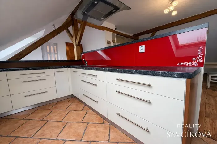 Pronájem bytu 3+kk, Hradec Králové, Miřiovského, 118 m2