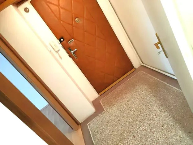 Pronájem bytu 1+1, Praha - Nusle, Lomnického, 43 m2